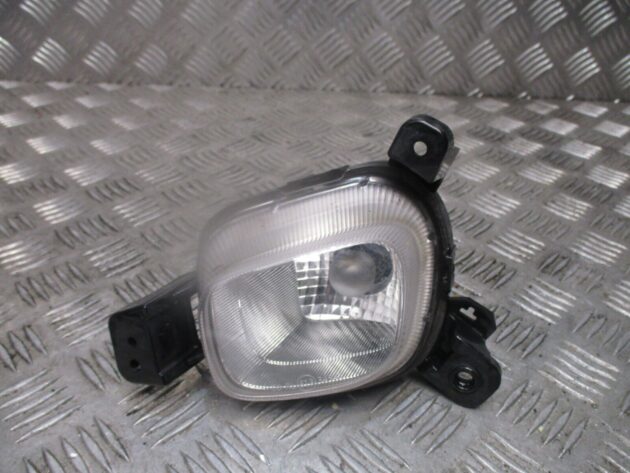 2019 GENUINE KIA PICANTO FRONT LEFT PASSENGER SIDE FOG LIGHT LAMP 92207-G6
