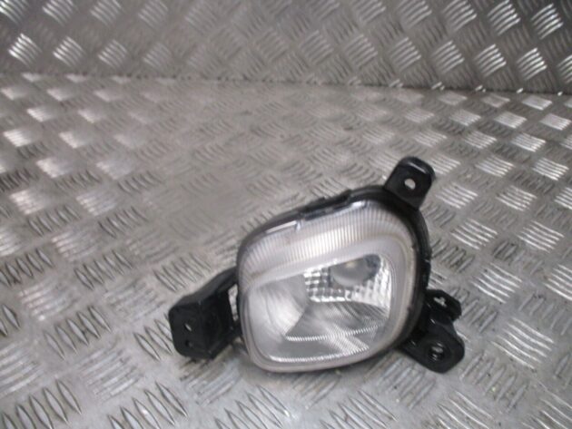 2019 GENUINE KIA PICANTO FRONT LEFT PASSENGER SIDE FOG LIGHT LAMP 92207-G6 - Image 3
