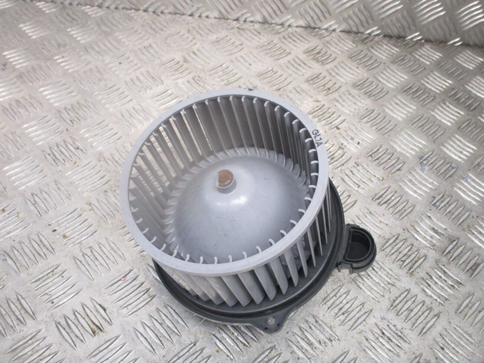 2015 GENUINE KIA PICANTO HEATER BLOWER FAN MOTOR - Image 3