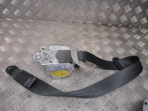 2015 KIA PICANTO 3DR FRONT LEFT PASSENGER SIDE SEAT BELT 88810-1Y610 88820-1Y010