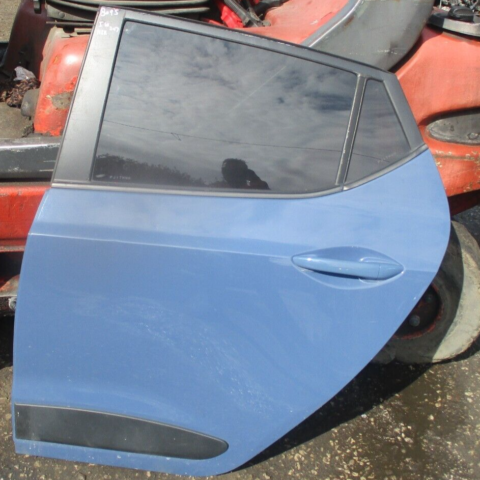 2017 GENUINE HYUNDAI I10 REAR LEFT PASSENGER SIDE BARE SHELL DOOR