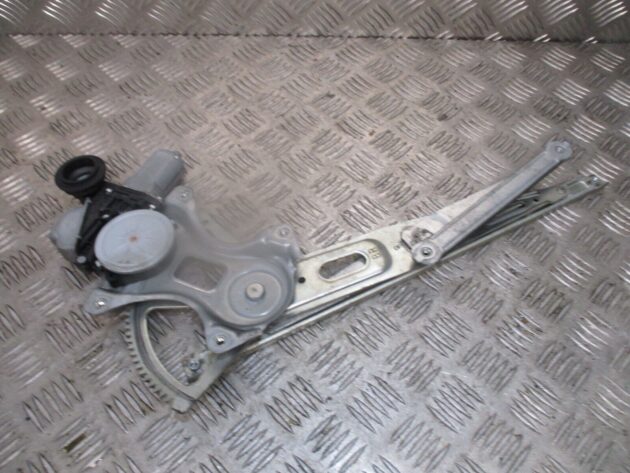 2012 GENUINE TOYOTA PRIUS REAR RIGHT DRIVER SIDE WINDOW REGULATER 85710-47120