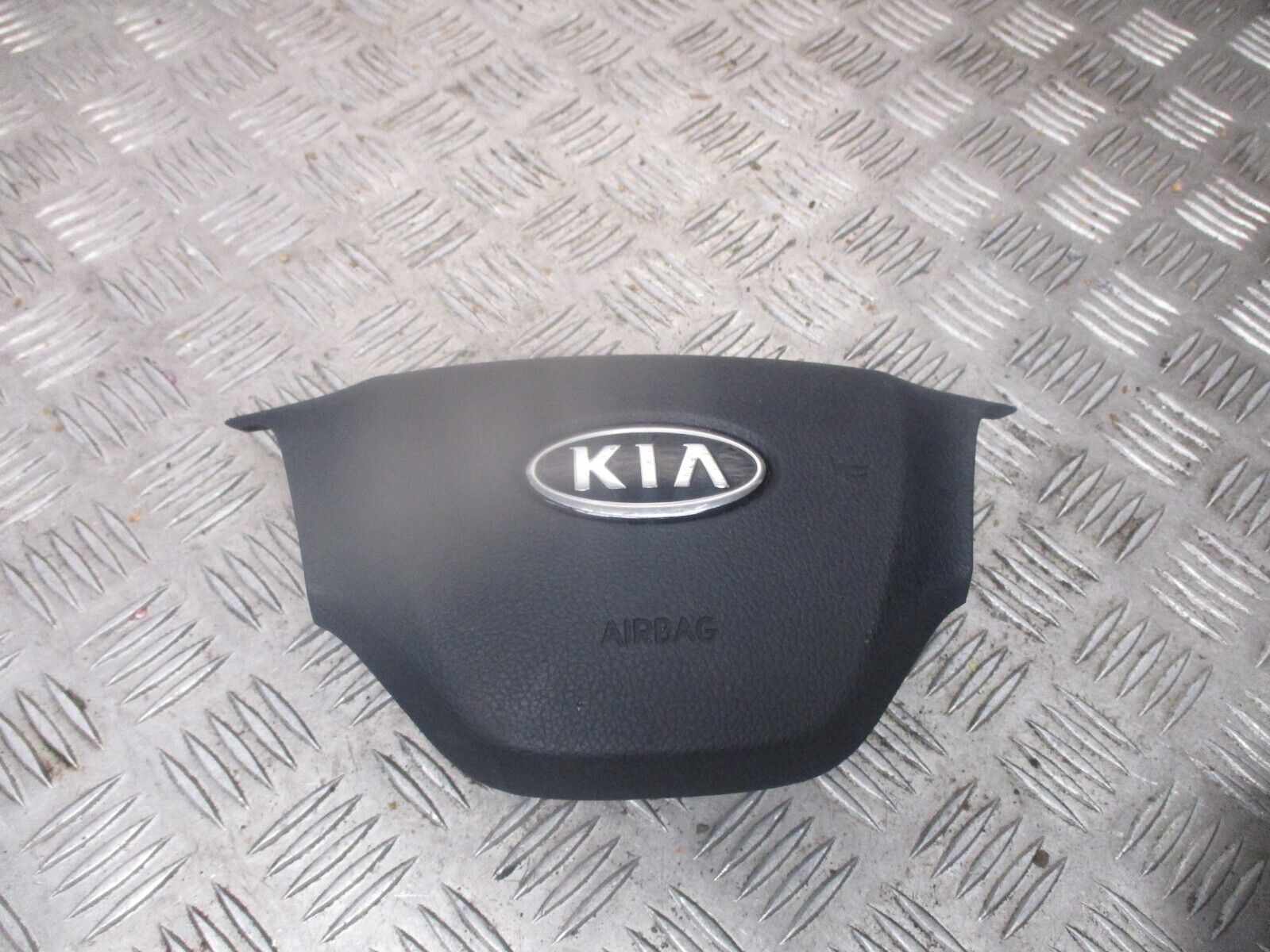 2015 GENUINE KIA PICANTO DRIVER STEERING WHEEL BAG 569001Y050EQ - Image 3