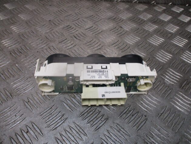 2018 AUDI A1 8X AC HEATER CLIMATE CONTROL SWITCH PANEL 8XA820045A - Image 4