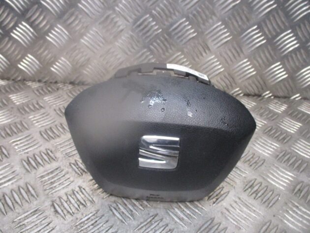 2016 GENUINE SEAT LEON FRONT RIGHT DRIVERS SIDE STEERING WHEEL BEG 5F0880201H