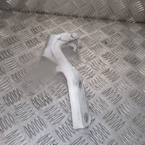 2015 GENUINE NISSAN JUKE FRONT LEFT PASSENGER SIDE BONNET HINGE NSF