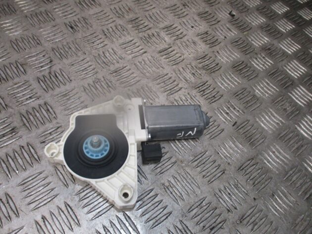 2014 GENUINE VW GOLF MK7 FRON LEFT PASSENGER SIDE DOOR WINDOW MOTOR 5Q4959801B - Image 2