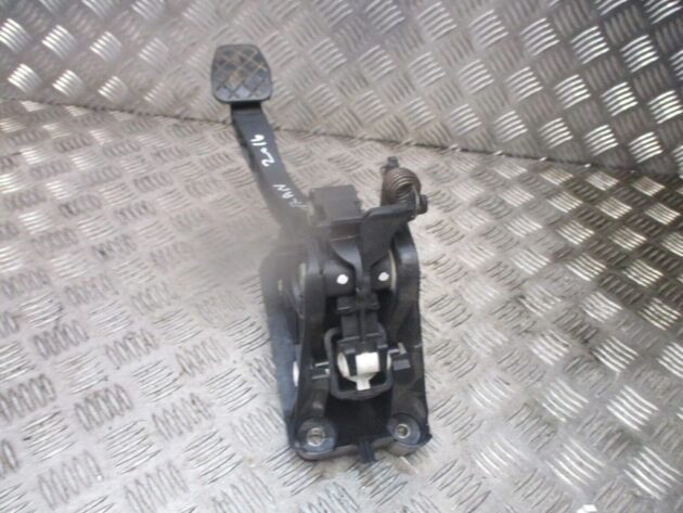 2016 GENUINE VW TOURAN 2.0TDI CLUTCH PEDAL WITH MASTER CYLINDER 5Q2721059EK