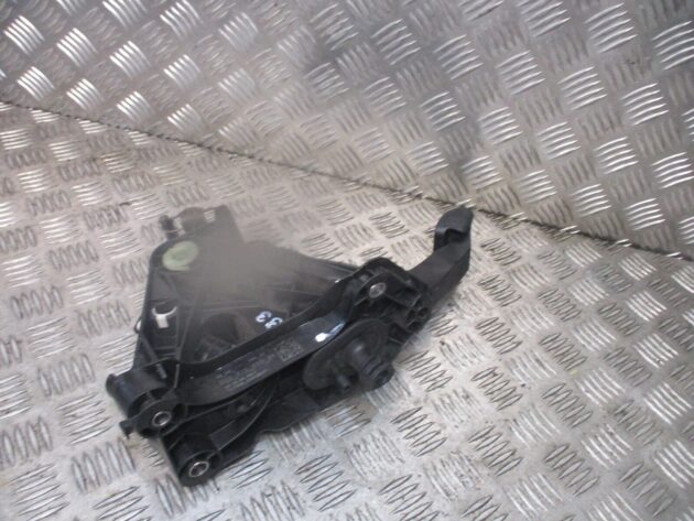 2016 GENUINE VW TOURAN 2.0TDI CLUTCH PEDAL WITH MASTER CYLINDER 5Q2721059EK - Image 2