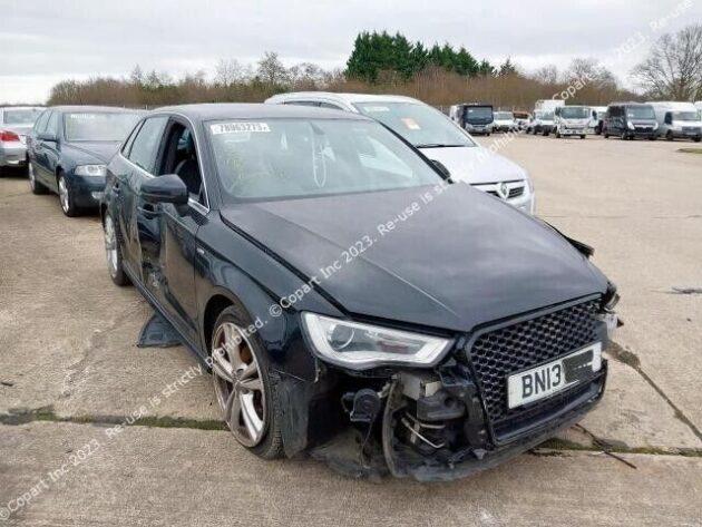 2013 AUDI A3 8V S-LINE HEADLIGHT BUMPER AIR BG TDI DIESEL BREAKING SPARES PARTS
