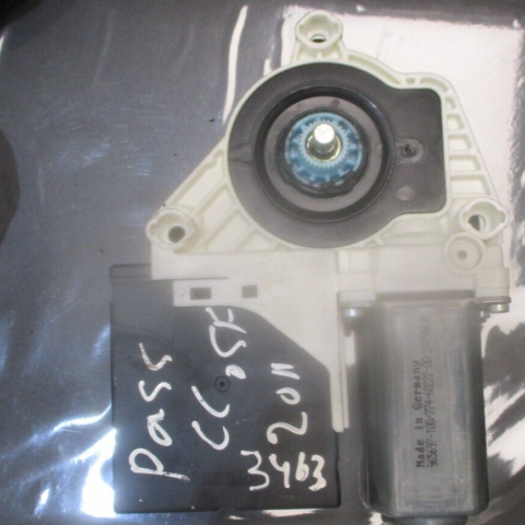 2011 GENUINE VW PASSAT CC FRONT RIGHT DRIVER SIDE WINDOW MOTOR 3C0959793C