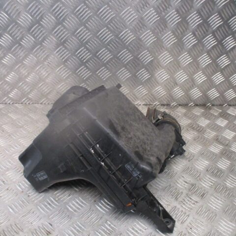 2011 GENUINE TOYOTA PRIUS 1.8 HYBRID AIR FILTER BOX 17812-37030