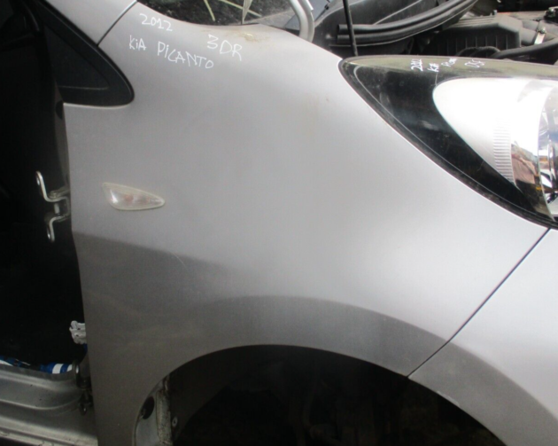 2012 GENUINE KIA PICANTO 3DR FRONT RIGHT DRIVER SIDE WING FENDER OSF