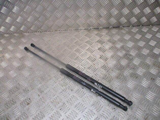 2016 GENUINE TOYOTA AYGO REAR TAILGATE BOOT STRUTS 68950-0H030 - Image 2