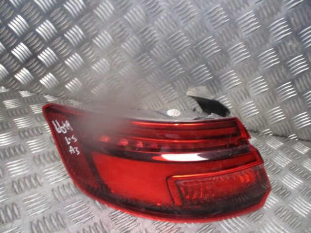 2019 AUDI A3 HATCHBACK REAR LEFT PASSENGER SIDE BODY LIGHT LAMP 8V4945091 OEM