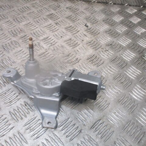 2015 GENUINE TOYOT YARIS REAR WINDSCREEN WIPER MOTOR 8513000080