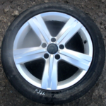 2013 GENUINE VW PASSAT B7 17'' INCH ALLOY WHEEL TYRE 235/45 R17 3AA601025E