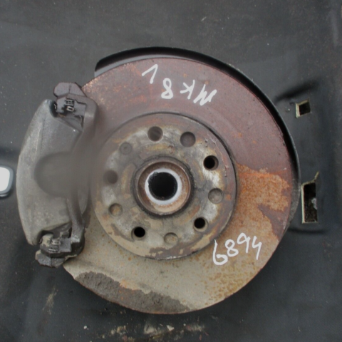 2020 GENUINE VW GOLF MK8 1.6TDI FRONT LEFT PASSENGER SIDE WHEEL HUB NSF