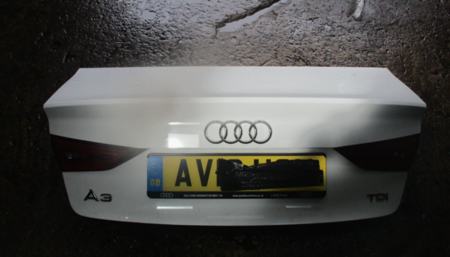 2016 GENUINE AUDI A3 SALOON REAR BARE SHELL TAILGATE BOOTLID
