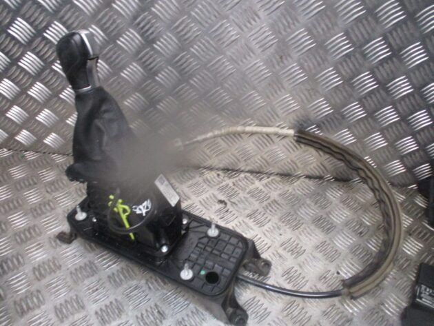 2015 GENUINE VW GOLF MK7 2.0TDI DSG AUTOMATIC GEAR SELECTOR LINKAGE 5Q2713025J - Image 2
