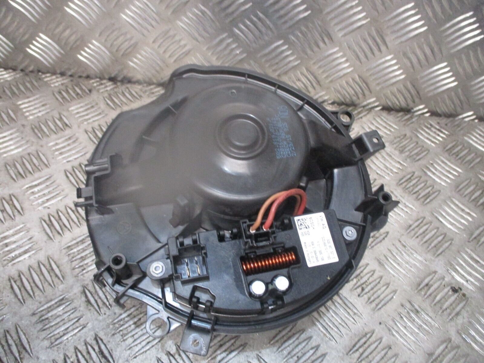 2015 GENUINE VW GOLF MK7 HEATER BLOWER FAN MOTOR 5Q0907521E - Image 3
