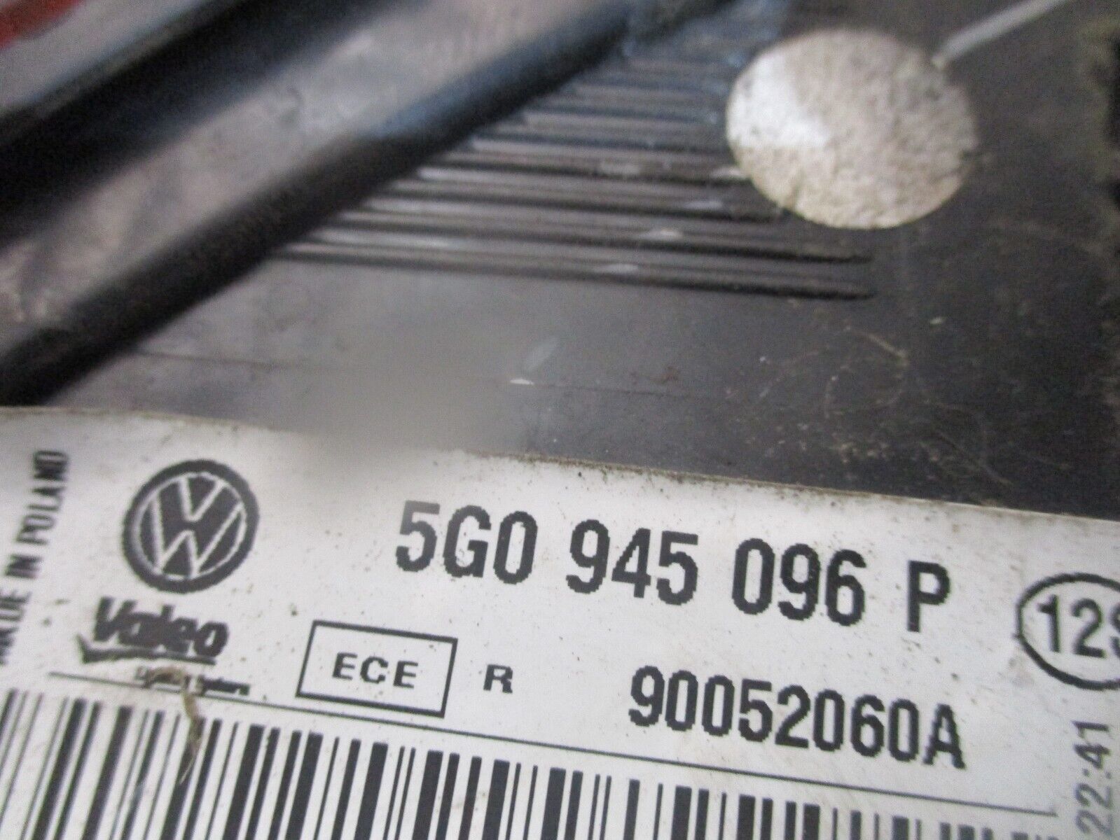 2015 GENUINE VW GOLF MK7 REAR RIGHT DRIVER SIDE BODY TAILLIGHT LAMP 5G0945096P - Image 3