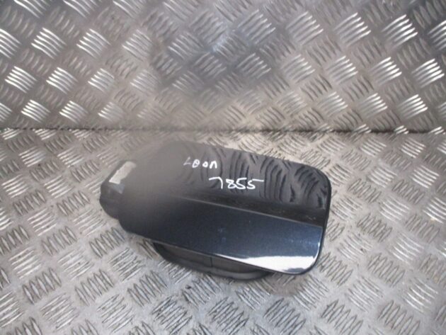 2014 GENUINE SEAT LEON HATCHBACK REAR FUEL FILLER FLAP CAP 5F4809905D - Image 3