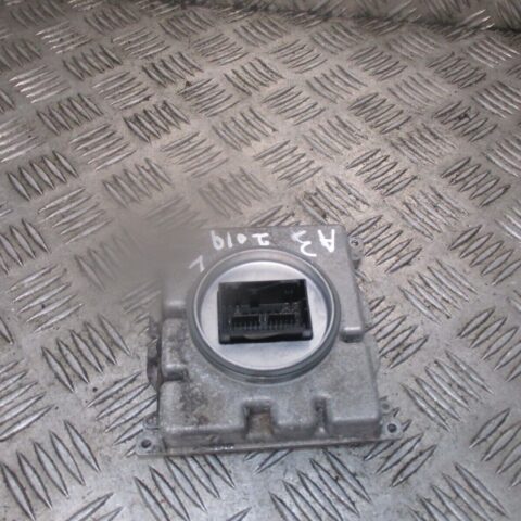 2019 GENUINE AUDI A3 8V FRONT LEFT HEADLIGHT BALLAST CONTROL MODULE 7PP941572A