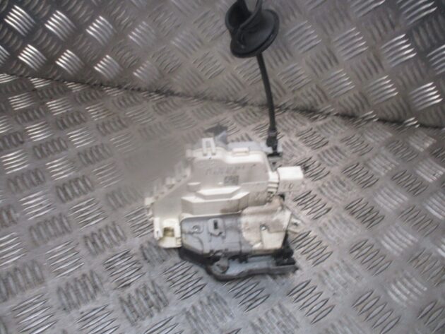 2019 GENUINE AUDI A3 8V FRONT RIGHT DRIVER SIDE DOOR LOCK MECHANISM 8X2837016B - Image 2