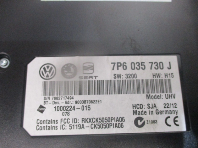 2012 GENUINE VW PASSAT B7 BLUETOOTH INTERFACE MODULE 7P6035730J - Image 2