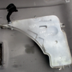 2015 GENUINE BMW 3 320D FRONT WINDSCREN WASHER BOTTLE