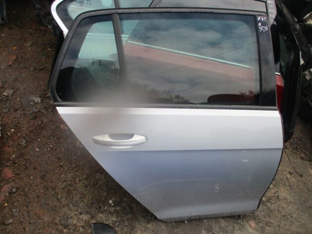 2016 GENUINE VW GOLF MK7 REAR RIGHT DRIVER SIDE BARE SHELL DOOR OSR - Image 3
