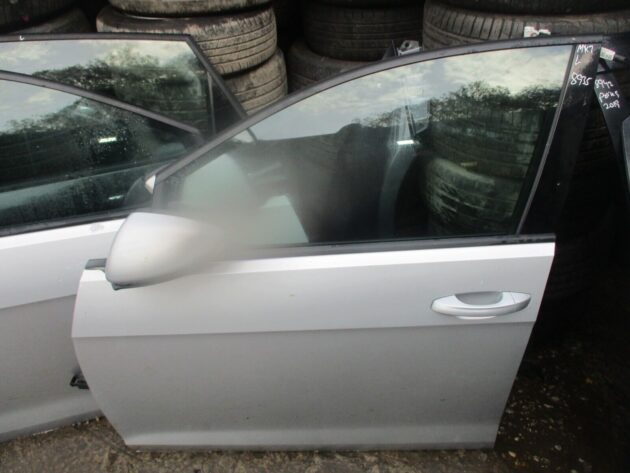 2016 GENUINE VW GOLF MK7 FRONT LEFT PASSENGER SIDE BARE SHELL DOOR NSF - Image 3
