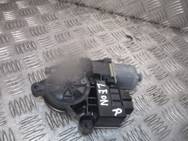 2016 GENUINE SEAT LEON REAR RIGHT DRIVER SIDE DOOR WINDOW MOTOR 5Q0959812A - Image 3