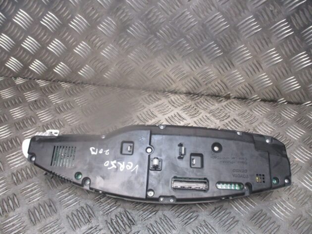 2014 GENUINE TOYOTA VERSO SPEEDOMETER INSTRUMENT CLUSTER CLOCK 838000F530 - Image 3