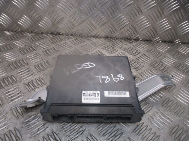 2014 GENUINE TOYOTA VERSO KEYLESS ENTRY CONTROL MODULE UNIT 892600F010 - Image 2