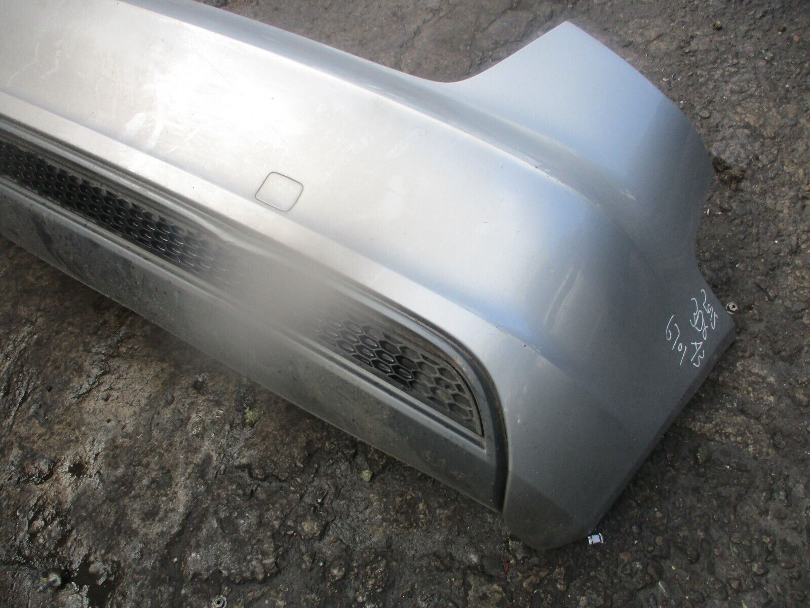 2015 GENUINE AUDI A3 S-LINE 3DR HATCHBACK REAR COMPLETE BUMPER - Image 3
