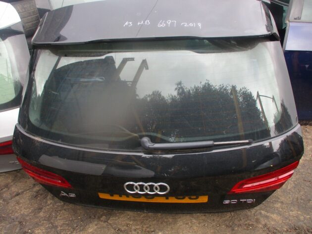 2019 GENUINE AUDI A3 S-LINE HATCHBACK REAR BARE SHELL TAILGATE BOOTLID - Image 2