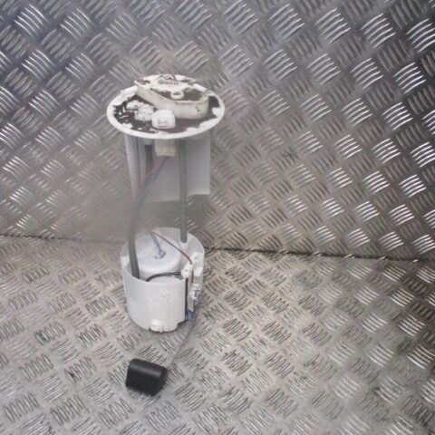 2015 GENUINE TOYOTA YARIS HYBRID IN TANK FUEL PEMP SENDER UNIT 777040D090