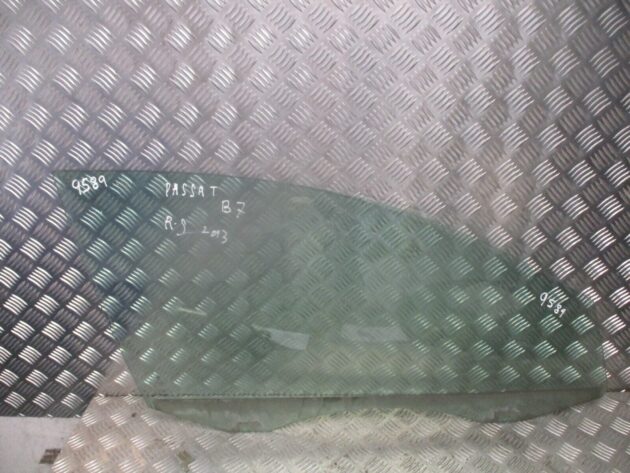 2013 GENUINE VW PASSAT B7 FRONT RIGHT DRIVER SIDE WINDOW GLASS OSF - Image 2