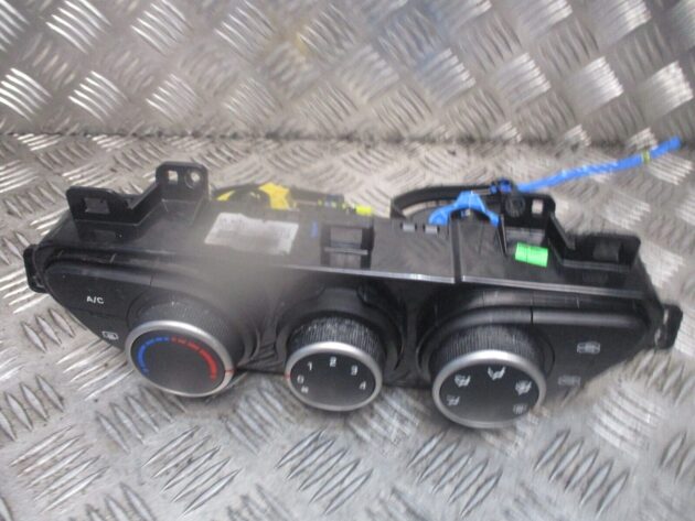 2017 GENUINE HYUNDAI I10 AC HEATER CLIMATE CONTROL SWITCH PANEL 97250B9A10 - Image 2