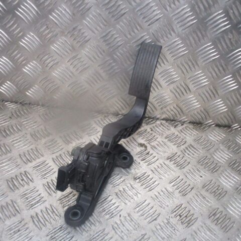 2017 GENUINE HYUNDAI I10 ACCELERATOR THROTTLE PEDAL 32700B9910