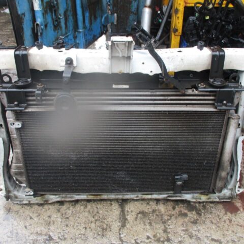2014 GENUINE TOYOTA VERSO 1.6 TDI DIESEL FRONT RADIATOR RAD PACK