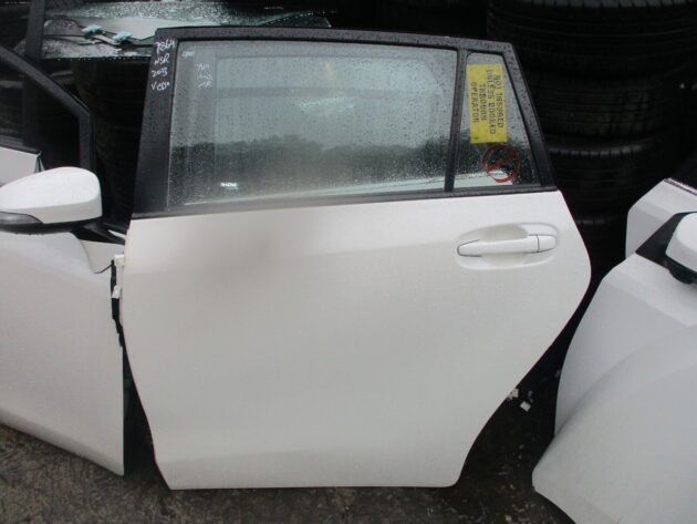 2014 GENUINE TOYOTA VERSO REAR LET PASSENGER SIDE BARE SHELL DOOR NSR