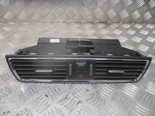2014 GENUINE SEAT TOLEDO FRONT CENTRE DASHBOARD AIRVENTS 5JA820951B - Image 2