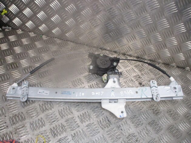 2017 HYUNDAI I10 FRONT RIGHT DRIVER SIDE DOOR WINDOW REGULATER MOTOR 82402B4110 - Image 2