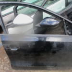 2013 GENUINE VW POLO FRONT RIGHT DRIVER SIDE BARE SHELL DOOR OSF