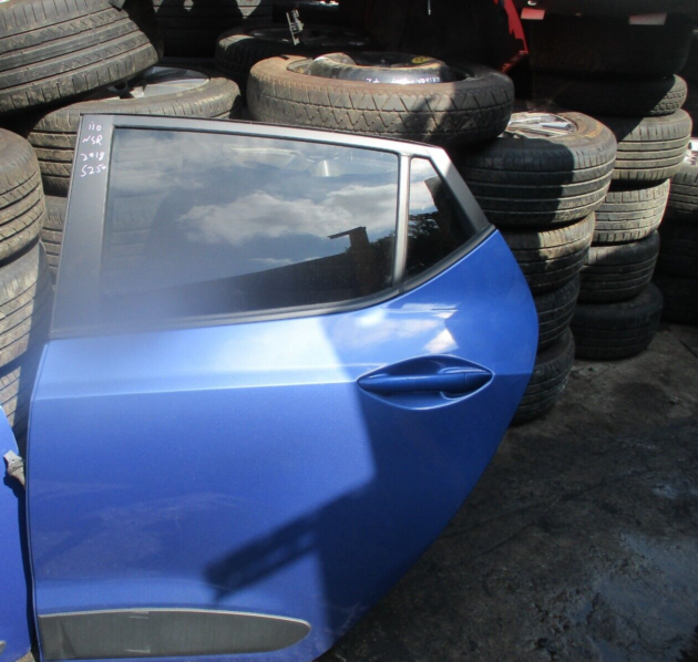 2018 GENUINE HYUNDAI I10 REAR LEFT PASSENGER SIDE BARE SHELL DOOR NSR - Image 2