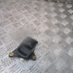 2013 GENUINE TOYOTA AVENSIS HANDBREAK CONTROL SWITCH