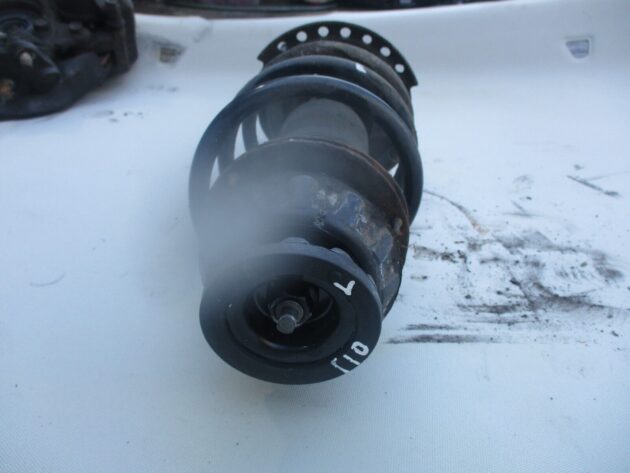 2017 GENUINE HYUNDAI I10 1.0PETROL FRONT LEFT PASSENGER SIDE SHOCK ABSORBER - Image 3